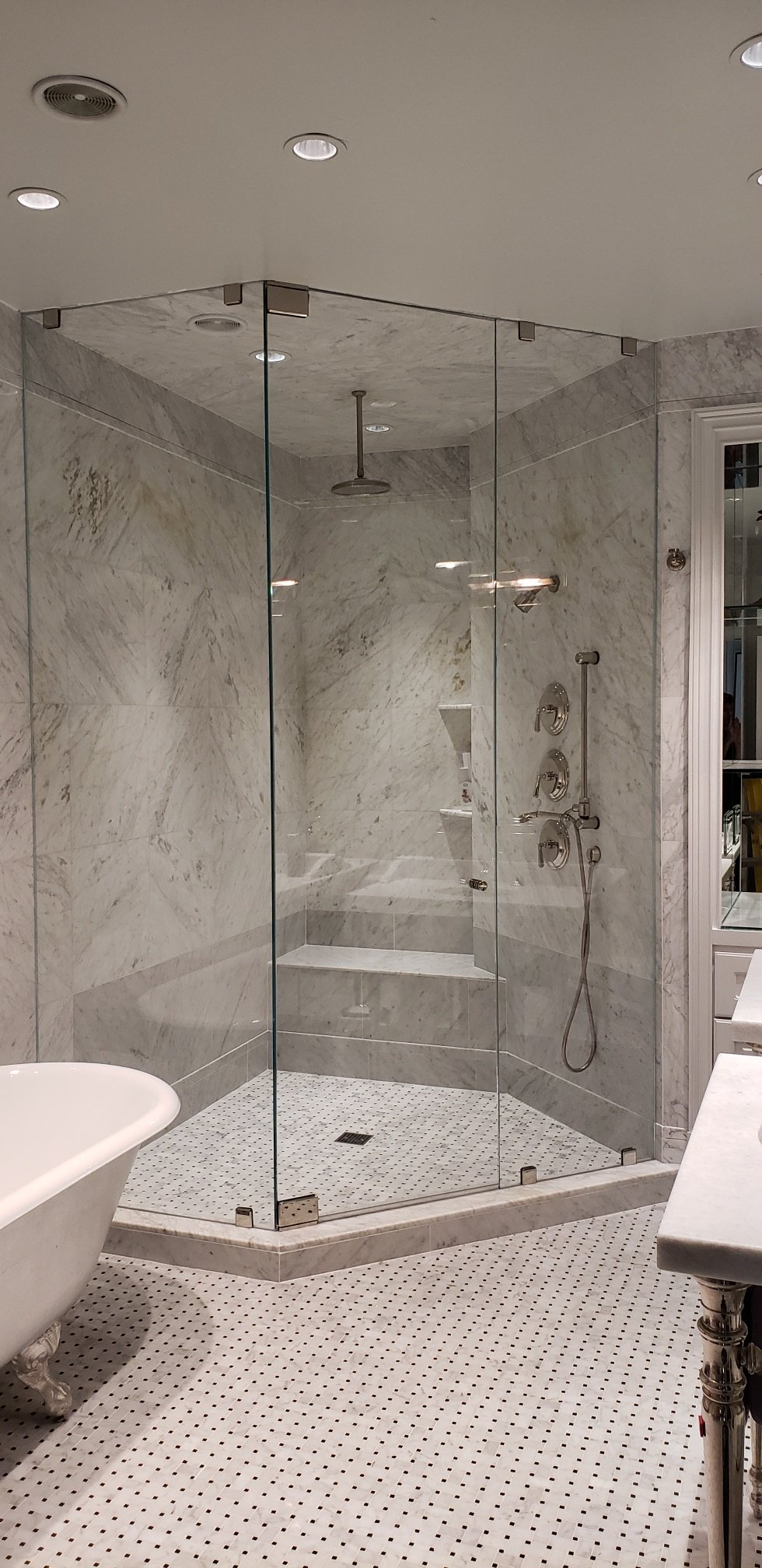 Frameless Shower & Tub Enclosures - Drexler Glass